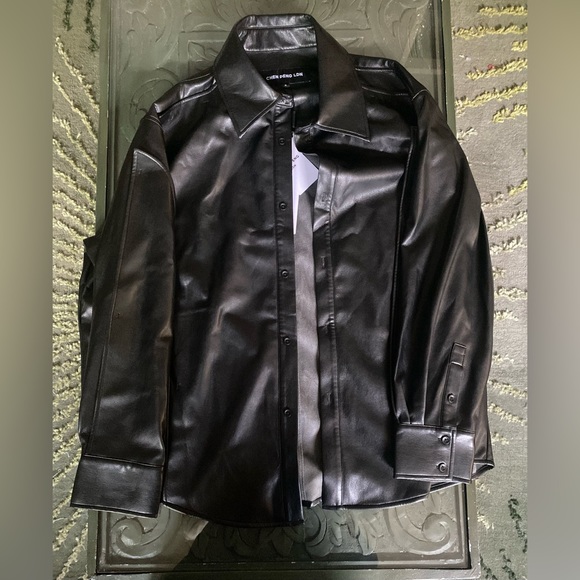 Grained Faux-Leather Shirt (CHEN PENG) - Picture 3 of 11